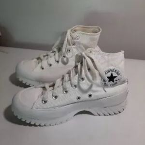 Converse Chuck Taylor Unisex Limited Edition Women's 7 1/2 Mens 5 1/2